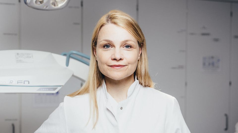 Dr. Angelika Behrens