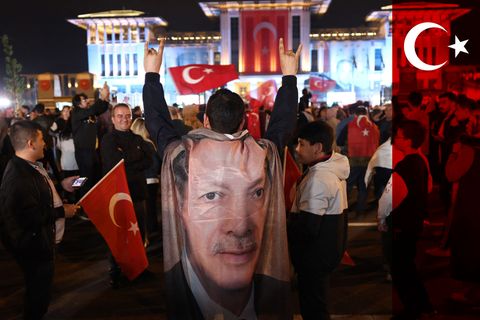 Vor dem Präsidentenpalast: Erdogan-Anhänger feiern seinen Sieg nach der Stichwahl in der Türkei