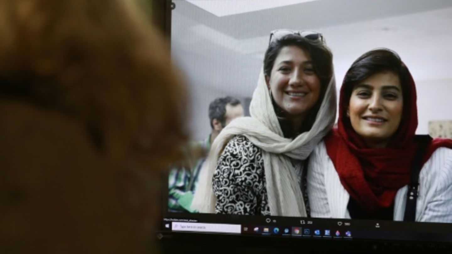 Die beiden angeklagten Journalistinnen Hamedi und Elahe Mohammadi