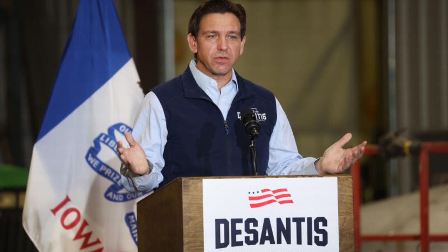 Ron DeSantis bei einer Kundgebung in Salix im US-Bundesstaat Iowa.