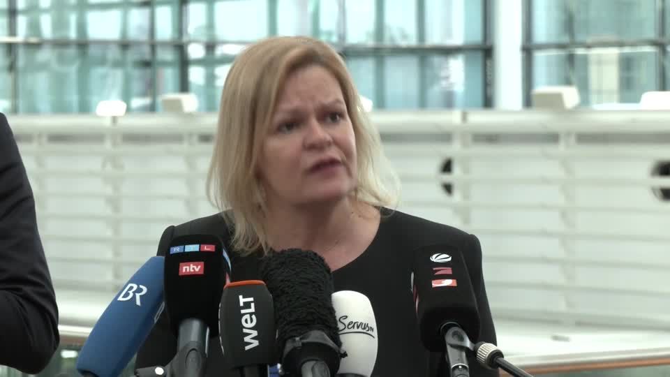 Video: Selbstjustiz ist nicht erlaubt: Bundesinnenministerin zu Protesten nach Lina E. Verurteilung