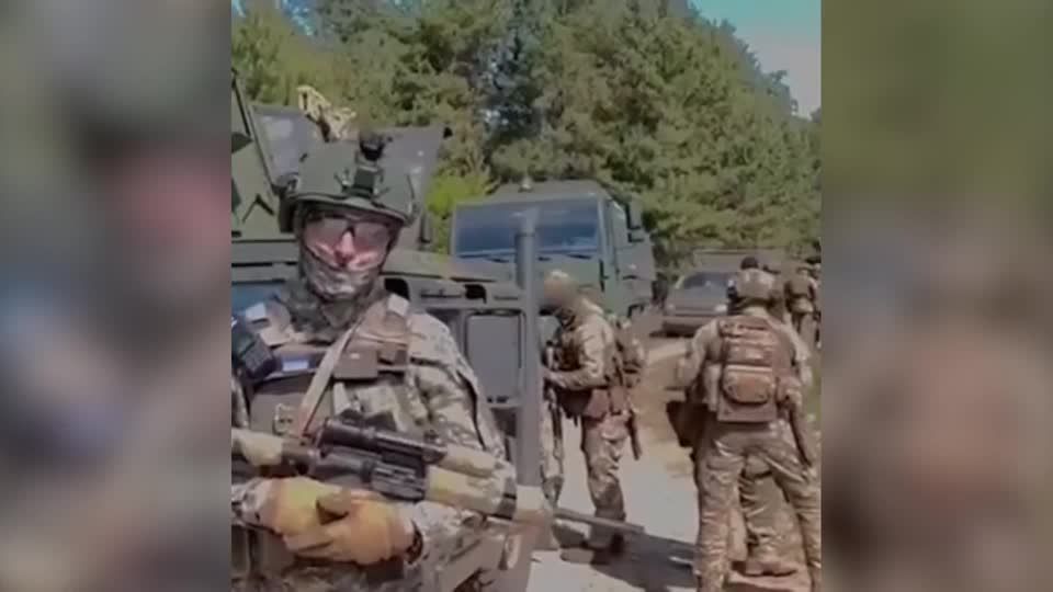 Video: Russische Freiwillige kündigen neue Kämpfe auf russischem Territorium an