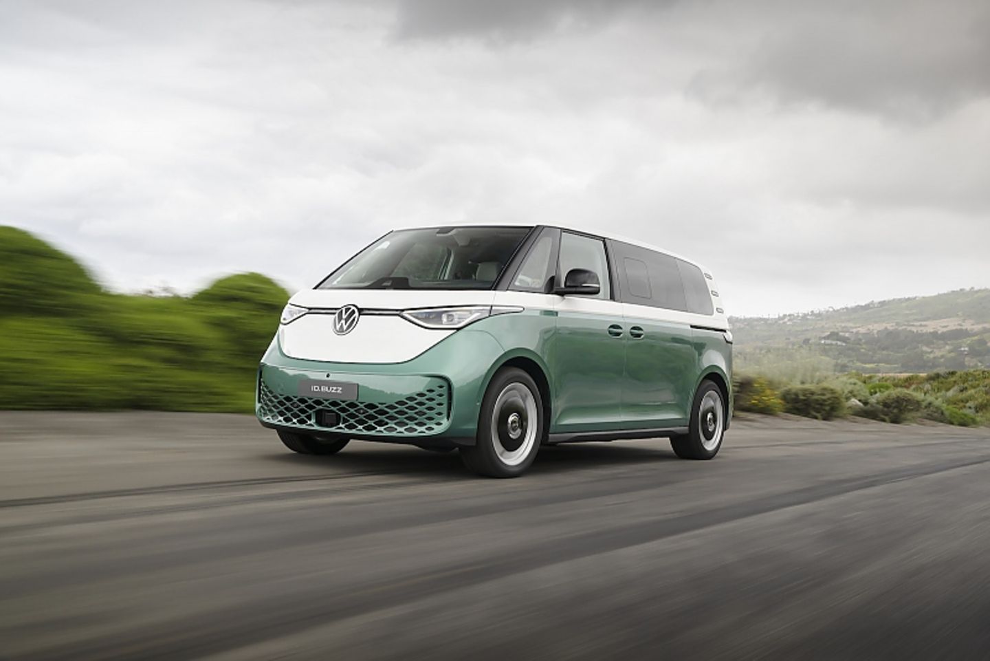 VW ID Buzz XL 2024