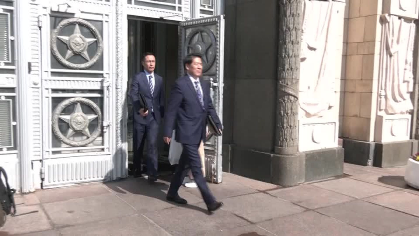 China: Door not “firmly” closed to Ukraine-Russia talks