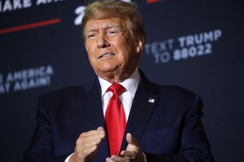 Der frühere Präsident Donald Trump bei einer Wahlkampfkundgebung in New Hampshire Ende April.