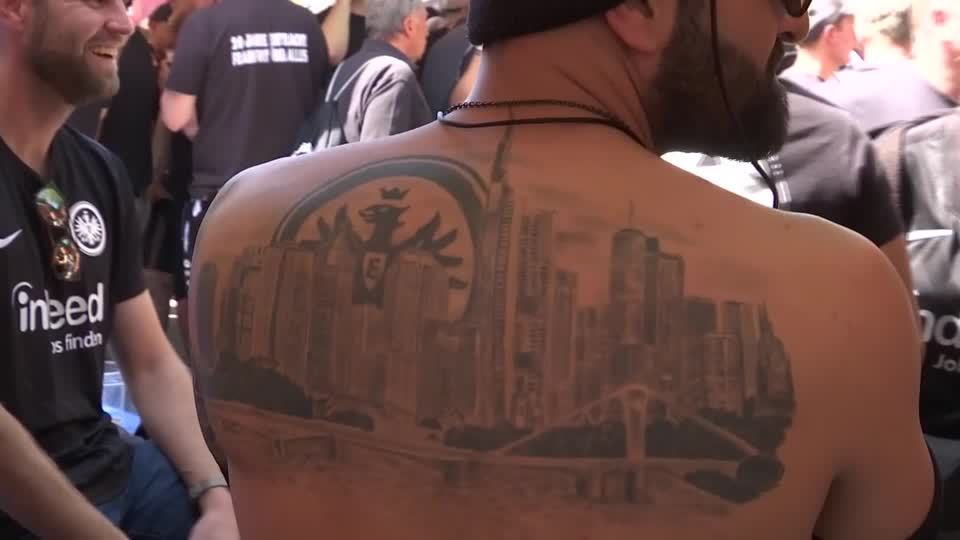 Video: DFB-Pokal-Finale in Berlin: Traumwetter für die Fans