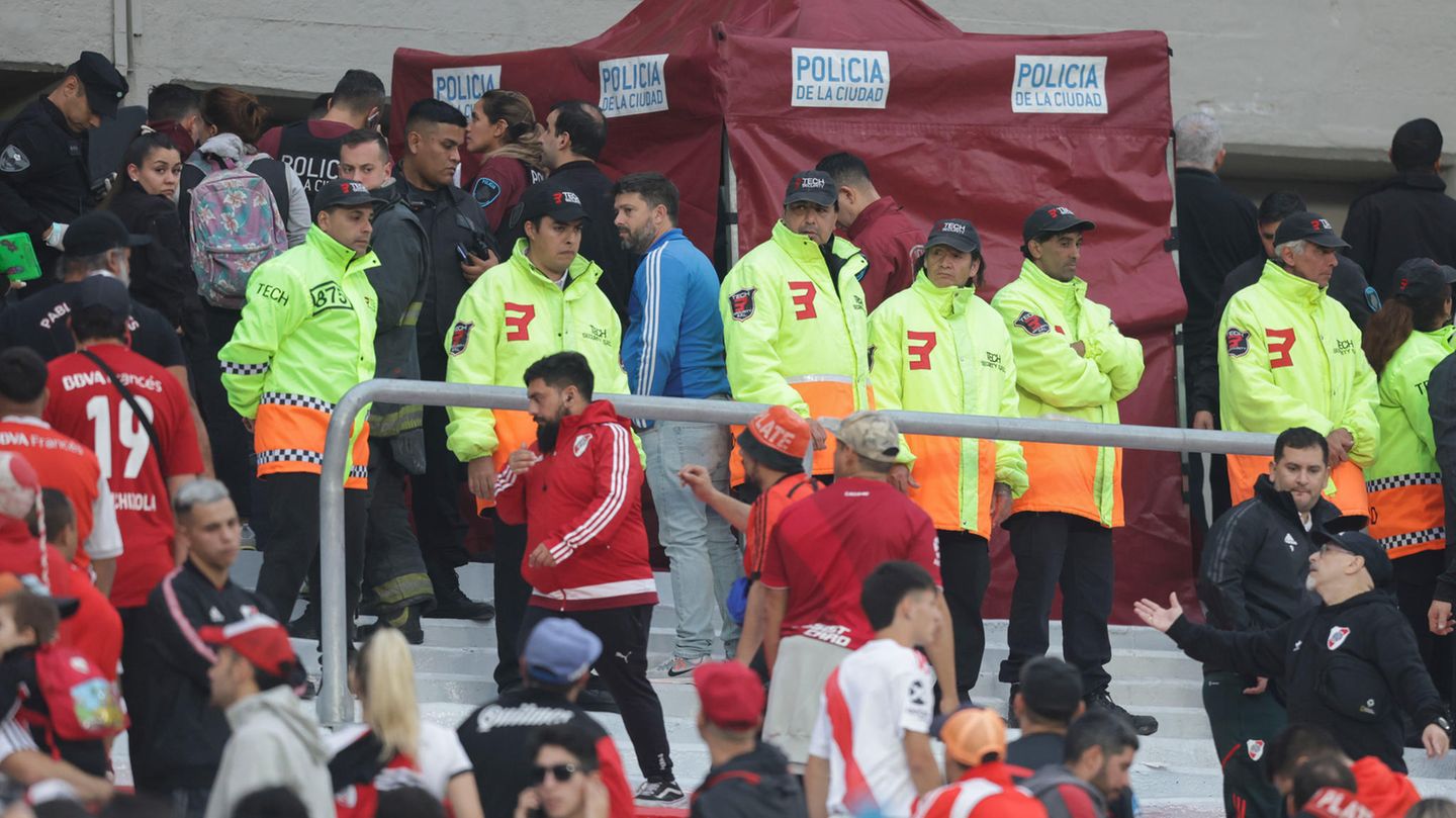 Fan stirbt auf Tribüne