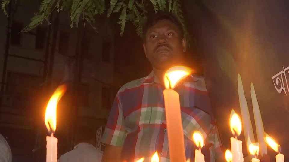 Video: Große Trauer nach Zugunglück in Indien