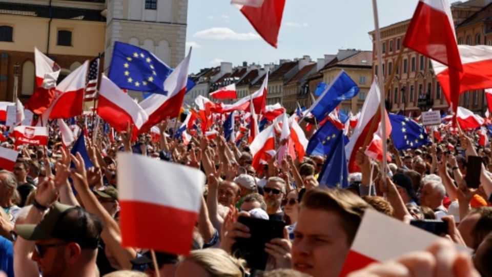Demonstranten in Warschau am 4. Juni