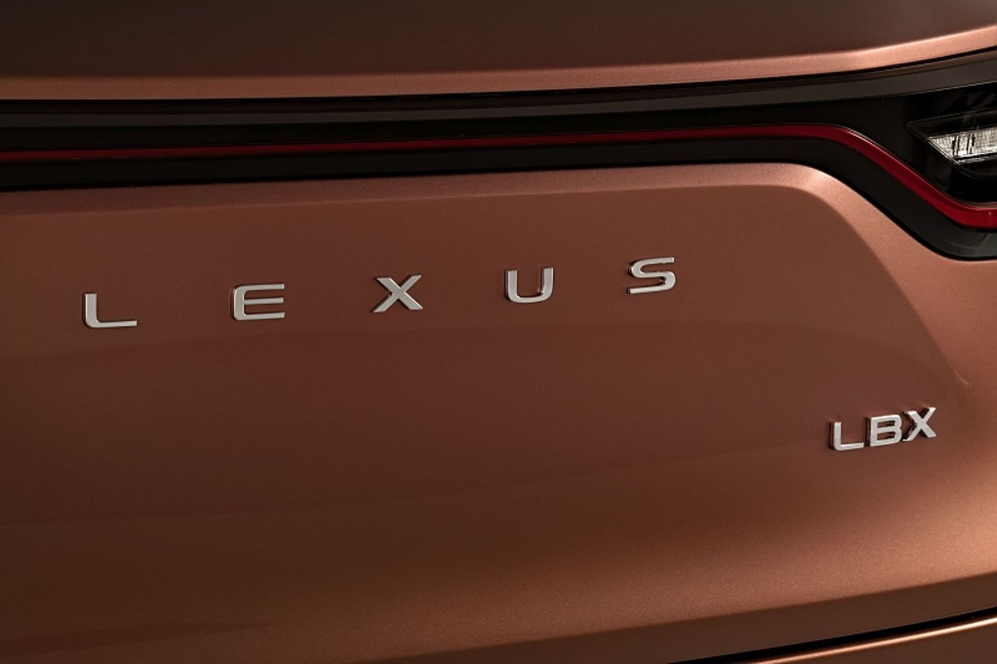 Lexus LBX