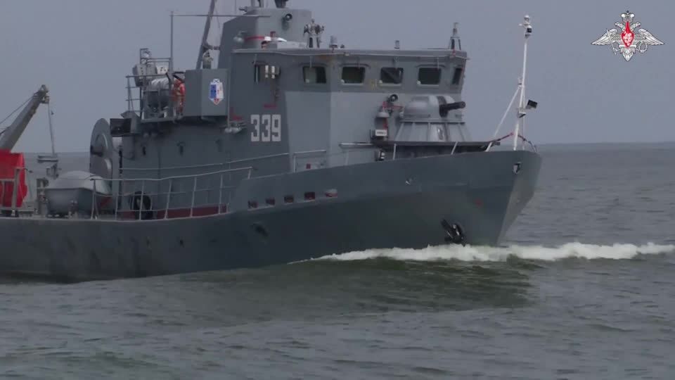 Video: Russland beginnt Manöver in Ostsee einen Tag nach Nato