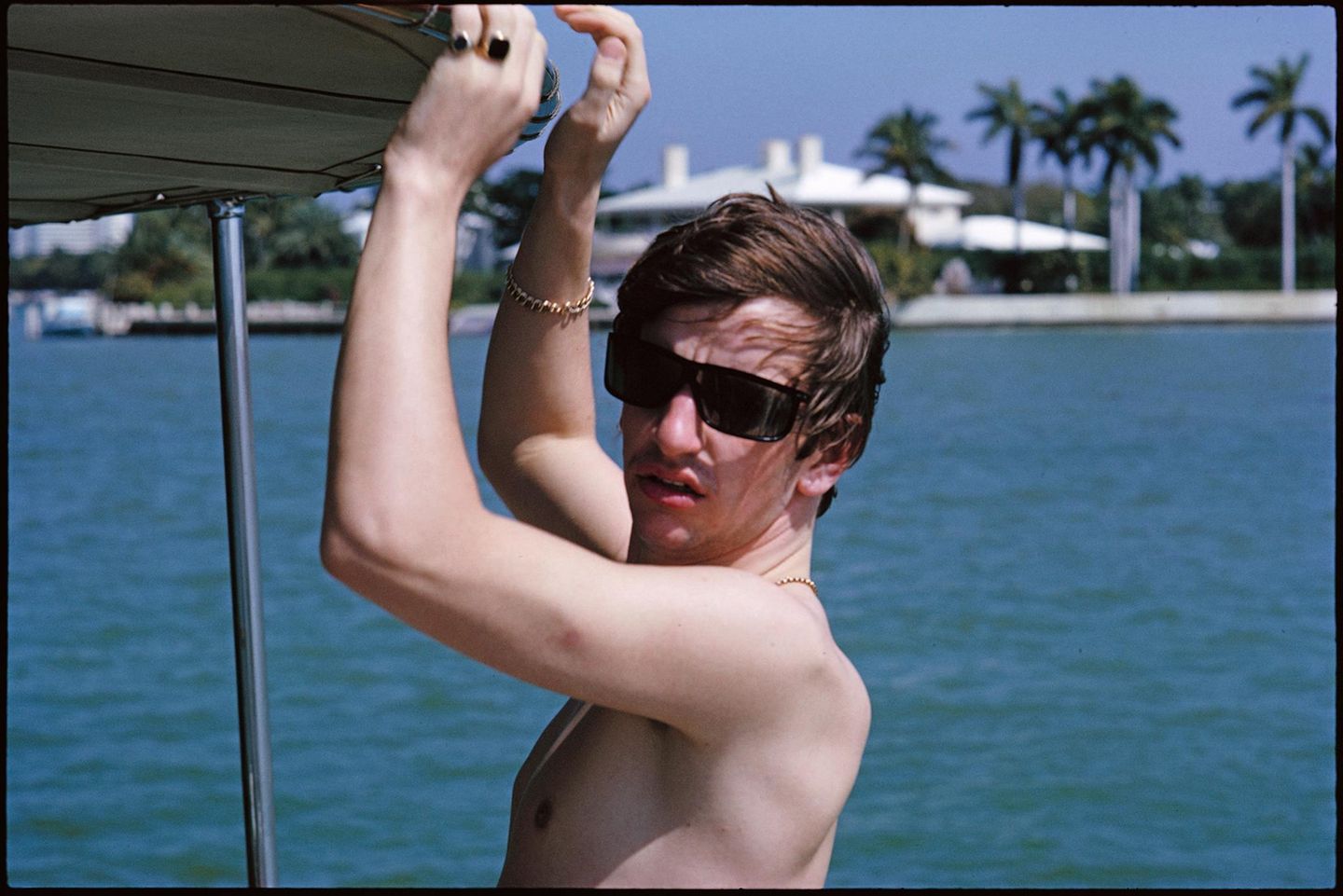 Ringo Starr der Beatles beim Baden in Miami 1964