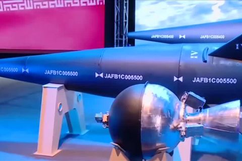 Video: Iran will erste Hyperschallrakete fertiggestellt haben