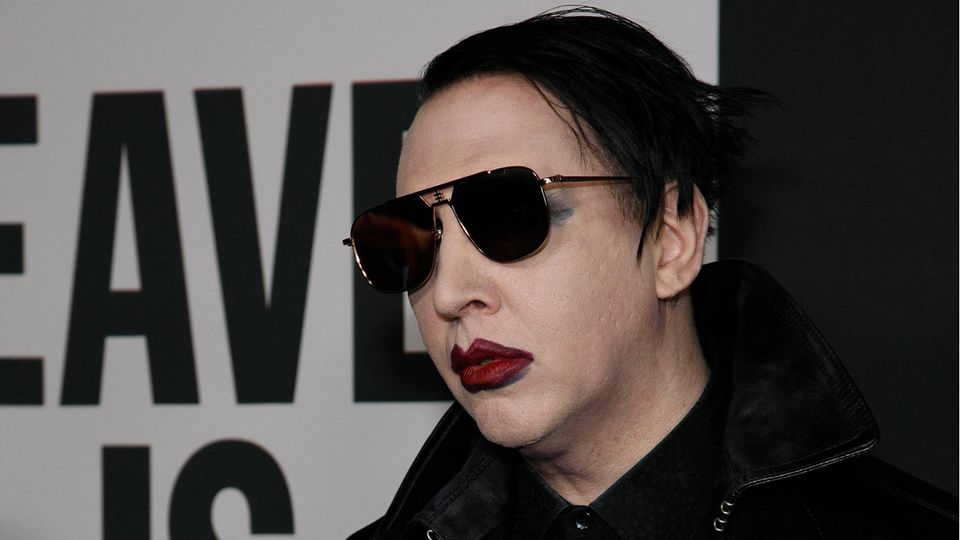 Rock-Musiker Marilyn Manson bei einem Auftritt im Jahr 2020. Rock-Musiker Marilyn Manson bei einem Auftritt im Jahr 2020.