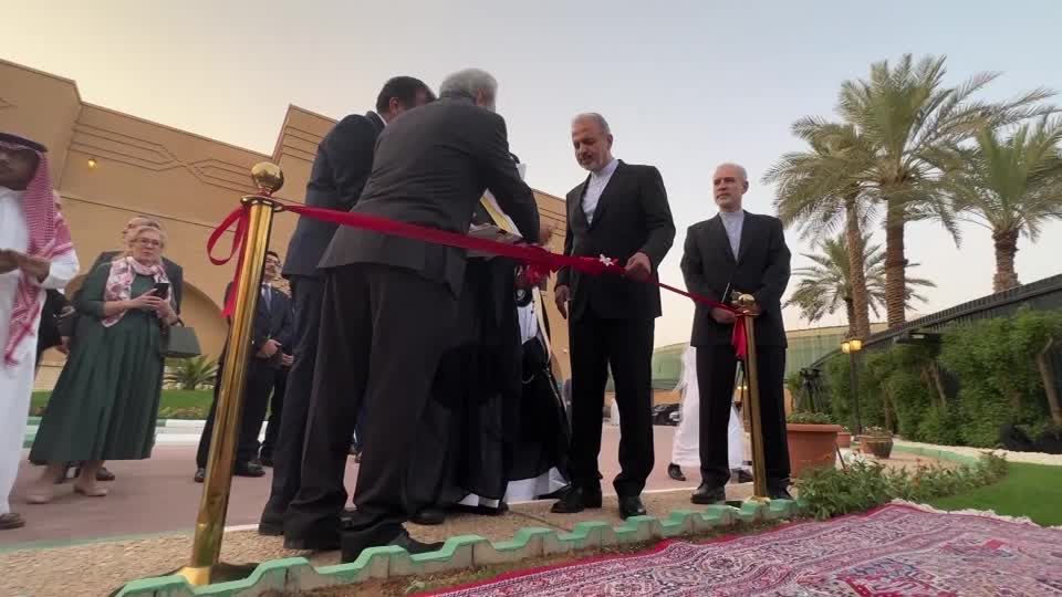 Video: Iran eröffnet Botschaft in Saudi-Arabien wieder