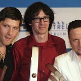 Rammstein haben das Image, Bad Boys zu sein. Doch bei der Echo-Verleihung 2006 sahen die Bandmitglieder eher wie die braven, etwas verklemmten Jungs von nebenan aus.