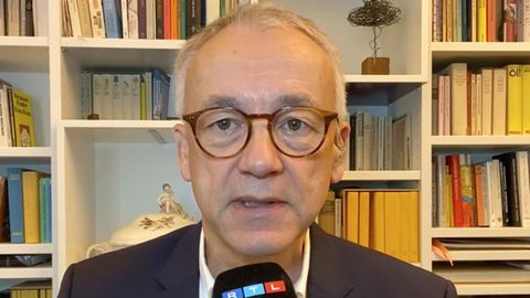 Bürgerrechtler wegen "Diskreditierung der Armee" vor Gericht – Russland-Experte ordnet die Lage des Kreml-Kritikers ein