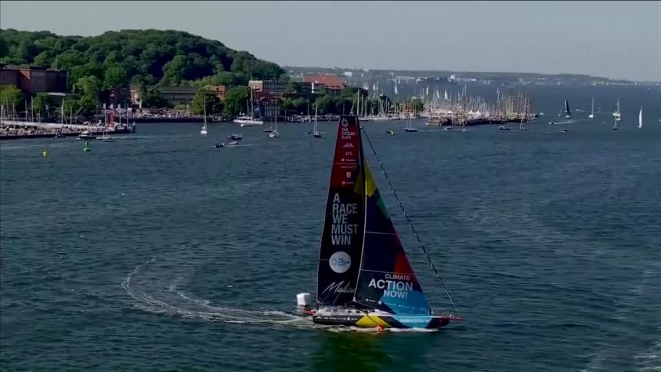 Video: Ocean Race: Fly-by in Kiel