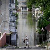 Glück hat, wer in den höher gelegenen Teilen von Cherson lebt, wo das Wasser nicht hinkommt