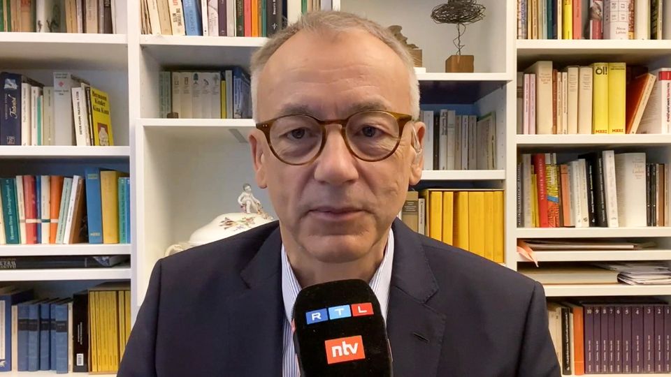 Sündenbock-Strategie: Russland-Reporter erklärt, warum Putin sich derzeit nicht zum Krieg äußert