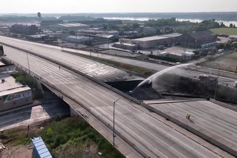 Video: USA: Leiche nach Einsturz von Highway gefunden