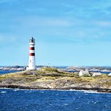 Norwegen ist nicht gerade für feine Sandstrände und Badeurlaub bekannt – landet aber mit einem ganz besonderen Küstenabschnitt trotzdem noch in der Top Ten der Instagrammer. Die traditionellen Holzhäuser der südnorwegischen Küstenstadt Kristiansand sind nur ein Grund für die Beliebtheit des Ortes. Auch der Stadtstrand Bystranda ist ein beliebtes Ausflugsziel und vor allem als Ausgangspunkt für Kanutouren und Bootsfahren bekannt. Auf Instagram gibt es insgesamt 726.584 Beiträge zu diesem Ort. 