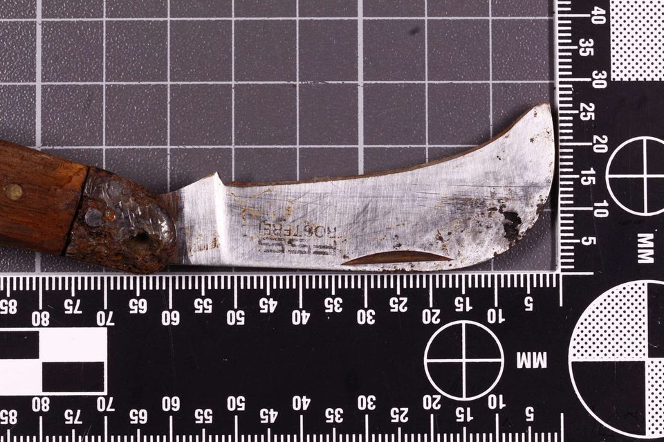 Dieses Springmesser bestellte Klaus Berninger aus einem Katalog der Firma Schneider kurz vor der Tat