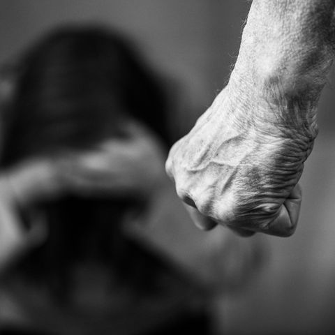 Akzeptieren wirklich so viele junge Männer in Deutschland Gewalt gegen Frauen?