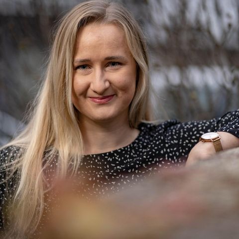 Stefanie Minkley