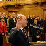 Im März 2011 wird Olaf Scholz im Rathaus von Hamburg vereidigt