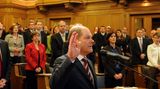 Im März 2011 wird Olaf Scholz im Rathaus von Hamburg vereidigt