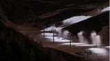 In Peyragudes im französischen Teil der Pyrenäen helfen Anfang Januar nur Schneekanonen, um den Ski- und Schnee-Fans zumindest etwas zu bieten. 