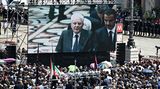 Sergio Mattarella, Staatspräsident Italiens, nimmt ebenfalls an der Trauerfeier teil