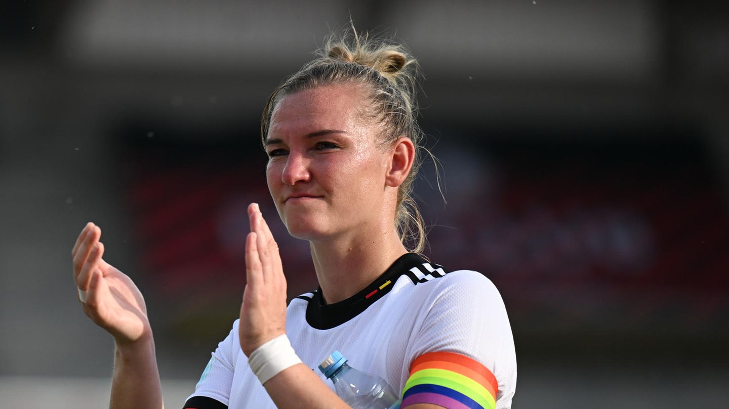 Alexandra Popp im Dress der Fußball-Nationalmannschaft