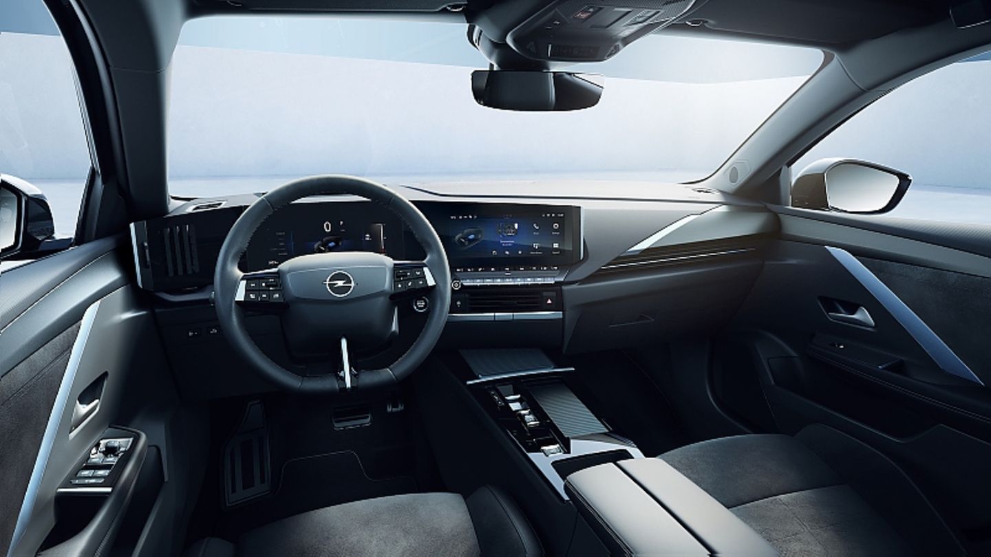 Opel Astra Electric 2024