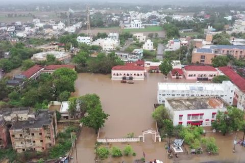 Video: Küstenregion durch Zyklon "Biparjoy" verwüstet