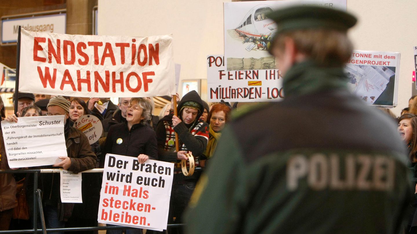 2010 -  Stuttgart 21