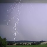 Gewitter-Wetter mit Blitzen