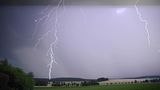 Gewitter-Wetter mit Blitzen