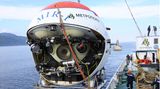 Auch Russland mischt in der Tiefseeforschung mit. 1987 in Finnland gebaut, bricht die "Mir-1" vom Forschungsschiff Akademik Keldysch aus auf zu Missionen in der Tiefsee. Das Tauchboot kann rund 6000 Meter tief tauchen und wurde beispielsweise auch für Tauchfahrten zum Wrack der "Titanic" eingesetzt. Aufsehenerregend war auch die Tauchmission des knapp 19 Tonnen schweren Gefährts, das drei Menschen an Bord beherbergen kann, im Jahr 2007 zum Meeresboden des Nordpols. 