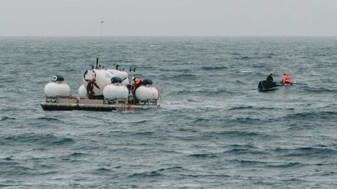 Das "Titan"-Tauchboot mit fünf Passagieren wird seit Sonntag vermisst - im Atlantik läuft die Suchmission