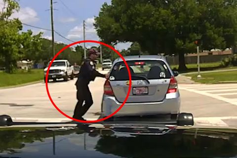 Polizist rettet ohnmächtigen Fahrer in Florida