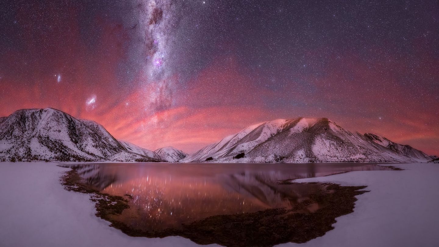 Milky Way Photographer of the Year Award: Most Beautiful Pictures of the Milky Way Galaxy