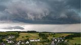 Dunkle Wolken über Siegen-Oberschelden