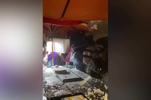 Video: Hagelsturm trifft Konzertbesucher in Colorado