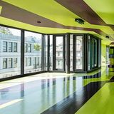 Platz 1: Berlin-Mitte, 19.500 Euro kalt  Der Sieger im Ranking wartet mit 720 Quadratmetern, 8 Zimmern – und etwas gewöhnungsbedürftiger Farbgestaltung auf...