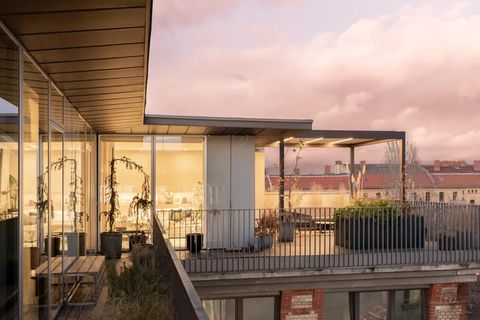 10. Platz: Berlin, 11.500 Euro kalt im Monat  Das Penthouse im Prenzlauer Berg hat fünf Zimmer und 384 Quadratmeter Fläche. Und die Dachterrasse ist auch nicht schlecht.