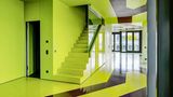 Gestaltet wurde das Ensemble vom deutschen Architekten und Künstler Jürgen Mayer H.