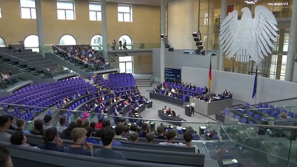 Video: Deutscher Bundestag votiert für stärkere Öffnung des Arbeitsmarktes für Einwanderer