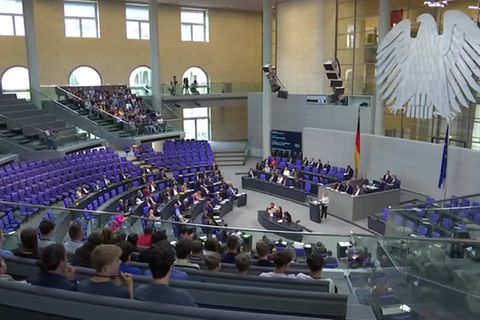 Video: Deutscher Bundestag votiert für stärkere Öffnung des Arbeitsmarktes für Einwanderer